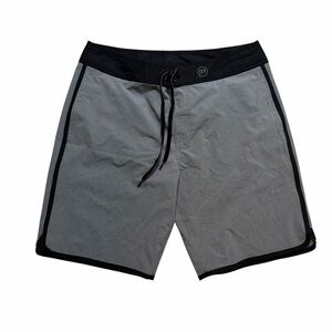 Travis Matthew Gray and Black Athletic Board Shorts L